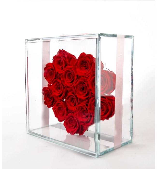 Solmayan Güller Kalp Form